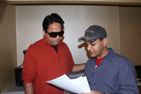 Life! Camera Action on set, 2012 — frame 21 of 37