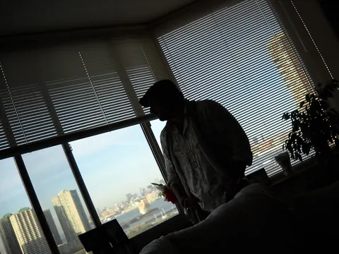 Life! Camera Action on set, 2012 — frame 4 of 37