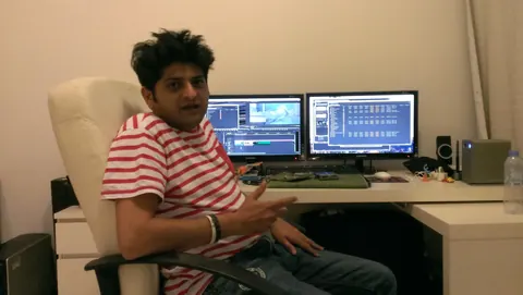 Midnight Delight — Saumin Mehta making the animated opening — saumin mehta late in the session