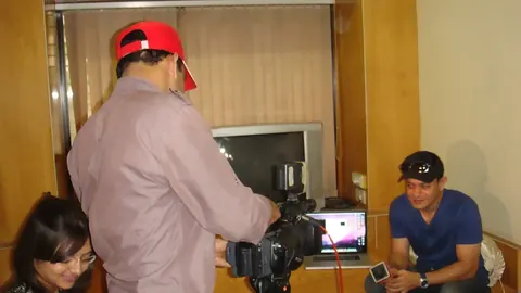 Life! Camera Action — the premieres — frame 10 of 25